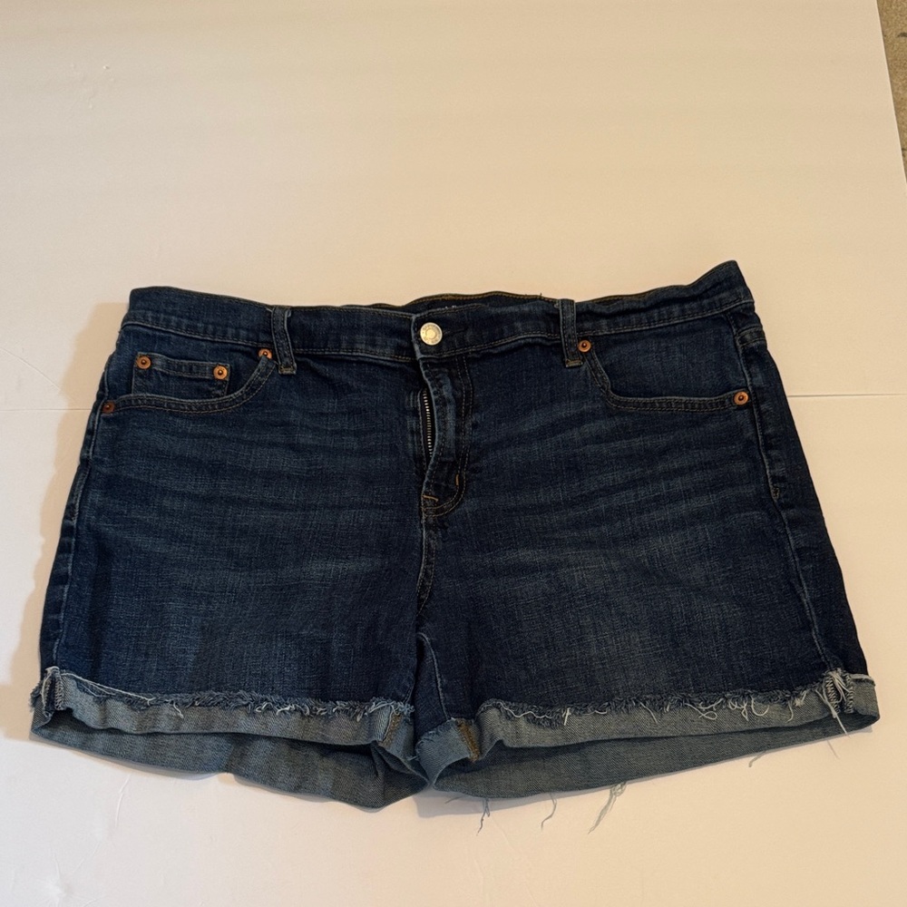 GAP Dark Blue Jean Shorts with cuffed frayed hem. Size 33 EUC